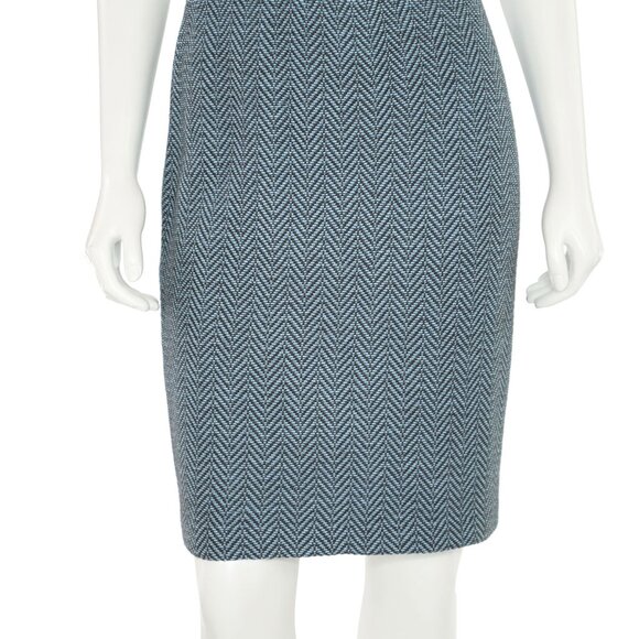 St. John Collection 2Pc Herringbone Jacket & Skirt Suit in Light Blue/Charcoal - Picture 11 of 13